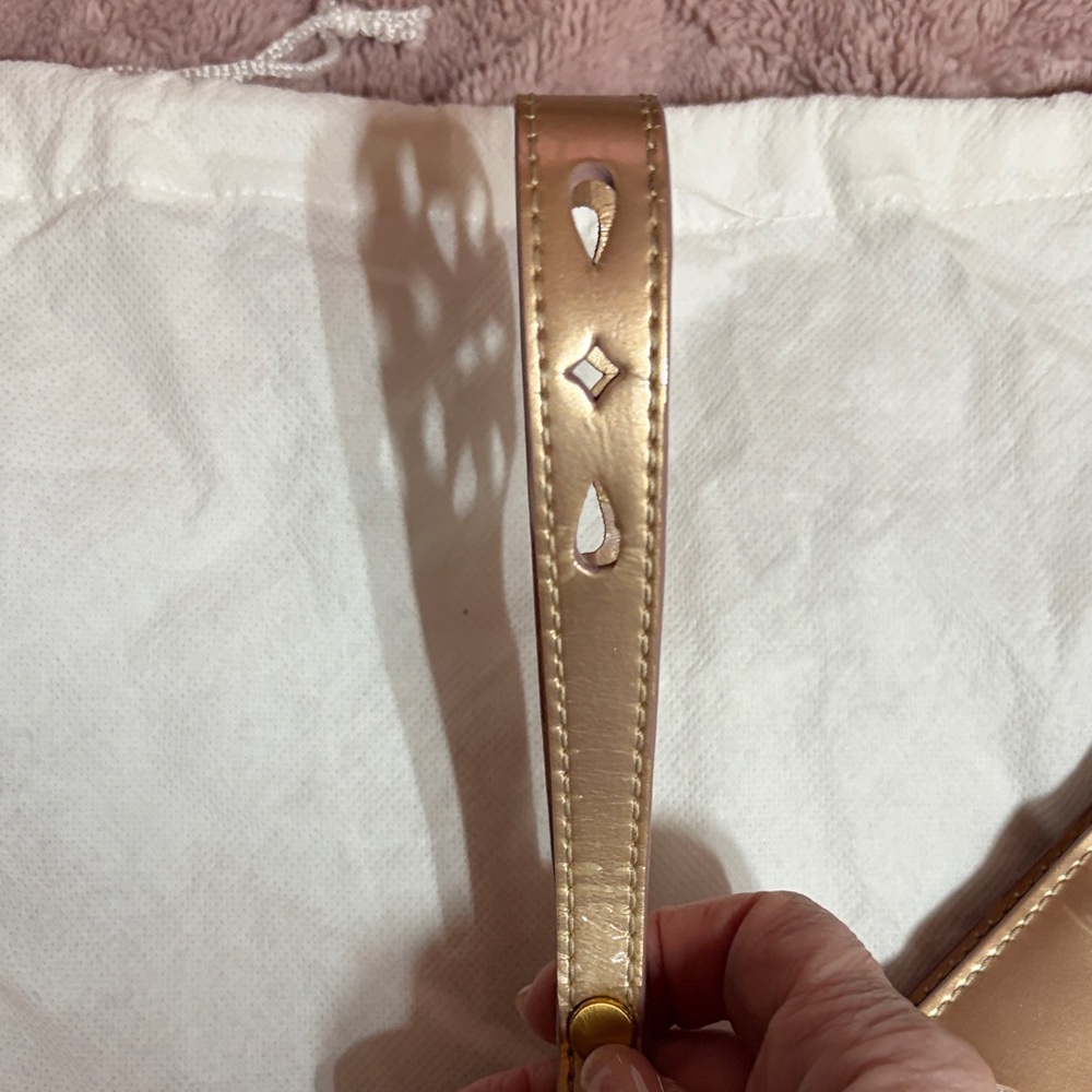 Sondra Roberts Metallic Pink Cutout Clutch - Picture 3 of 6